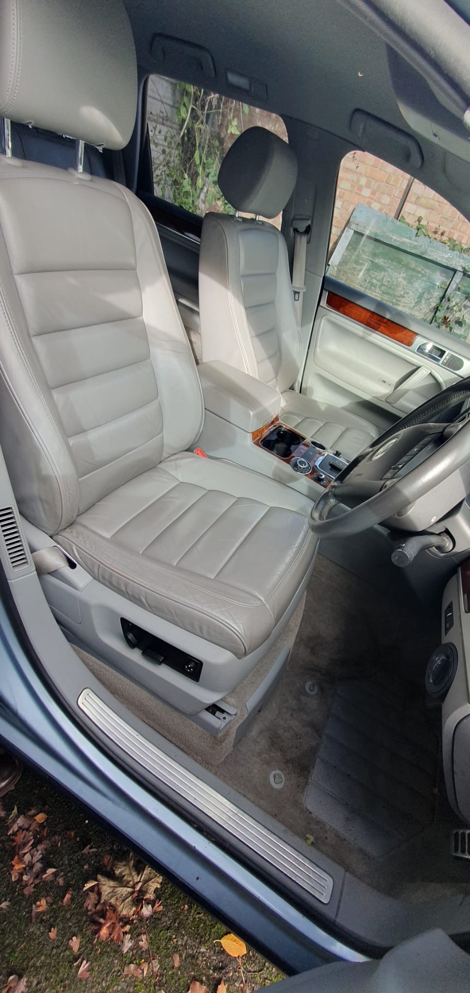 Used Volkswagen Touareg 2005 for sale - 74234187: Photo 14