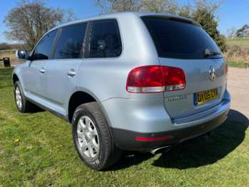 Used Volkswagen Touareg 2005 for sale - 74234187: Photo