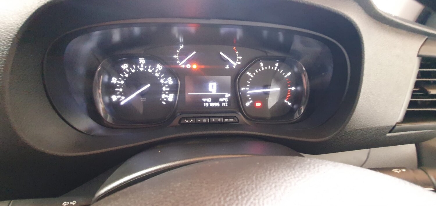 Used Peugeot Expert 2017 for sale - 76737897: Photo 9