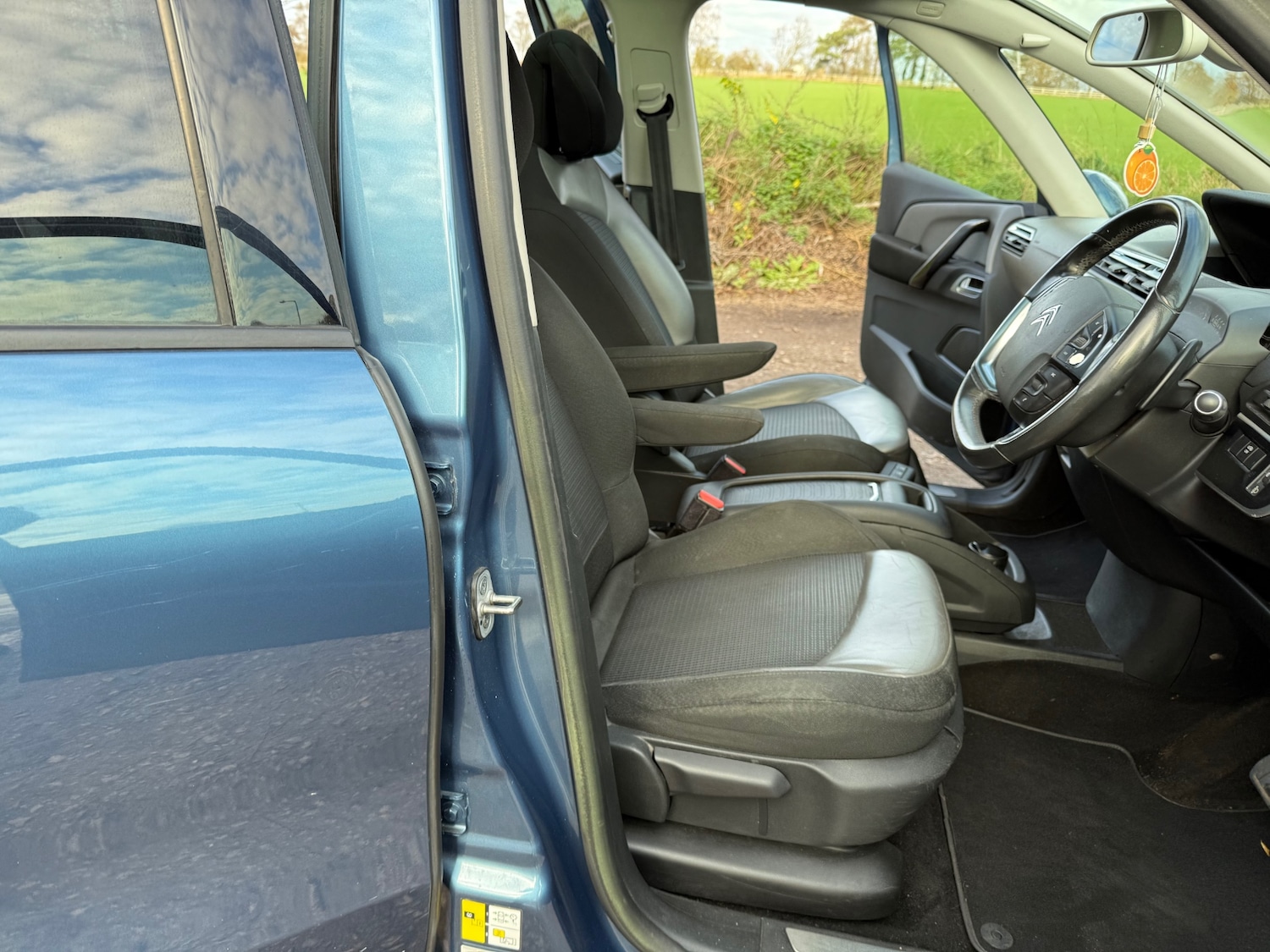 Used Citroen C4 Grand Picasso 2014 for sale - 76566732: Photo 9