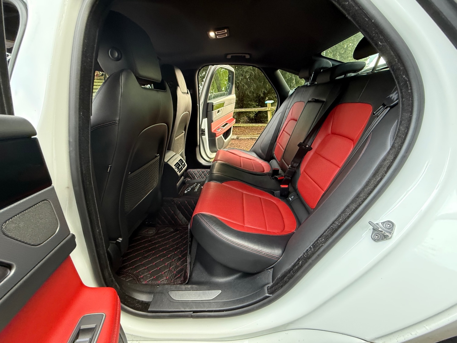 Used Jaguar XF 2016 for sale - 77234613: Photo 11