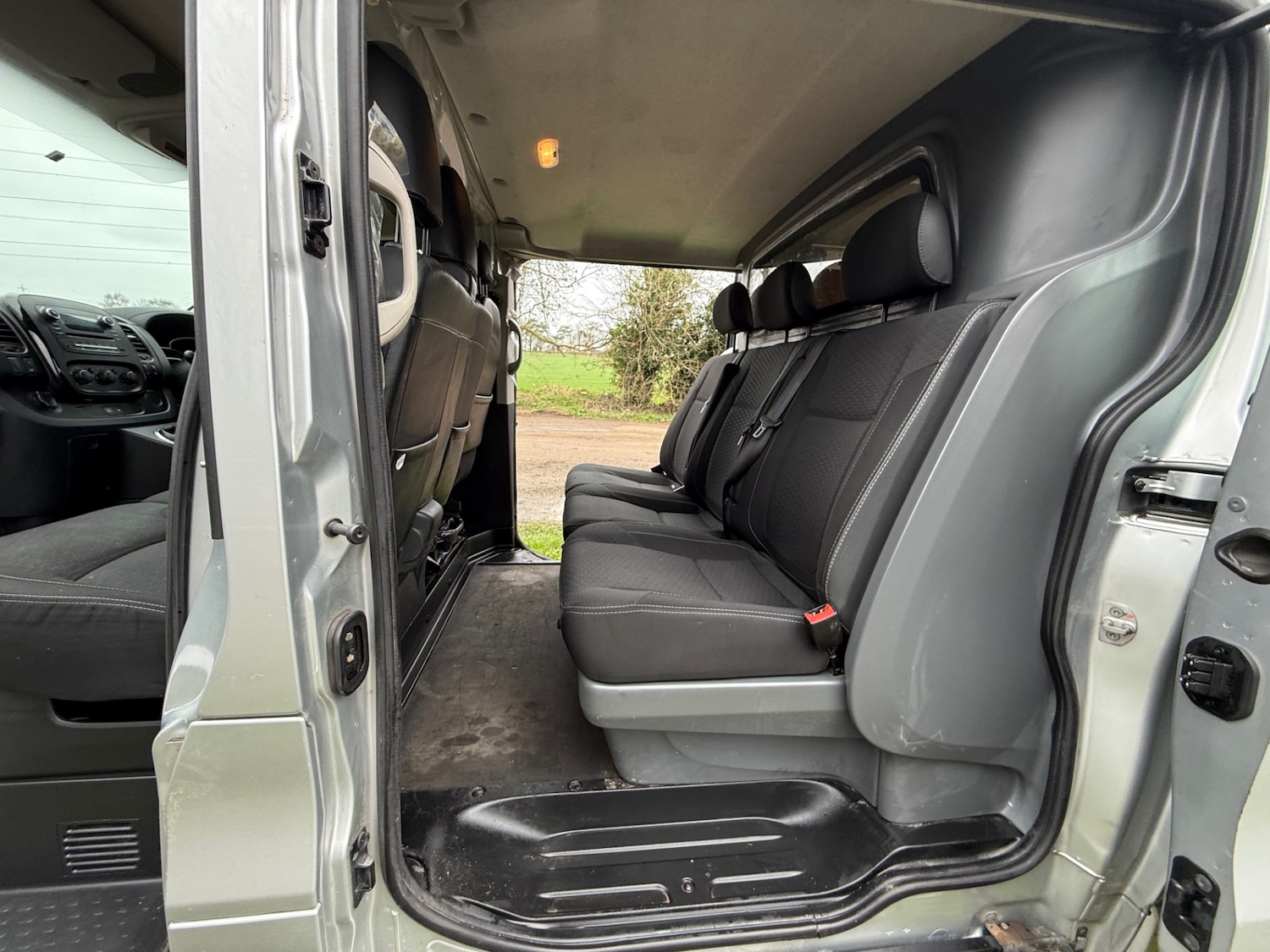 Used Vauxhall Vivaro 2018 for sale - 77845463: Photo 11