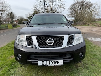 Used Nissan Pathfinder 2011 for sale - 77896597: Photo