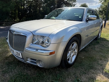 Used Chrysler 300C 2009 for sale - 75241511: Photo