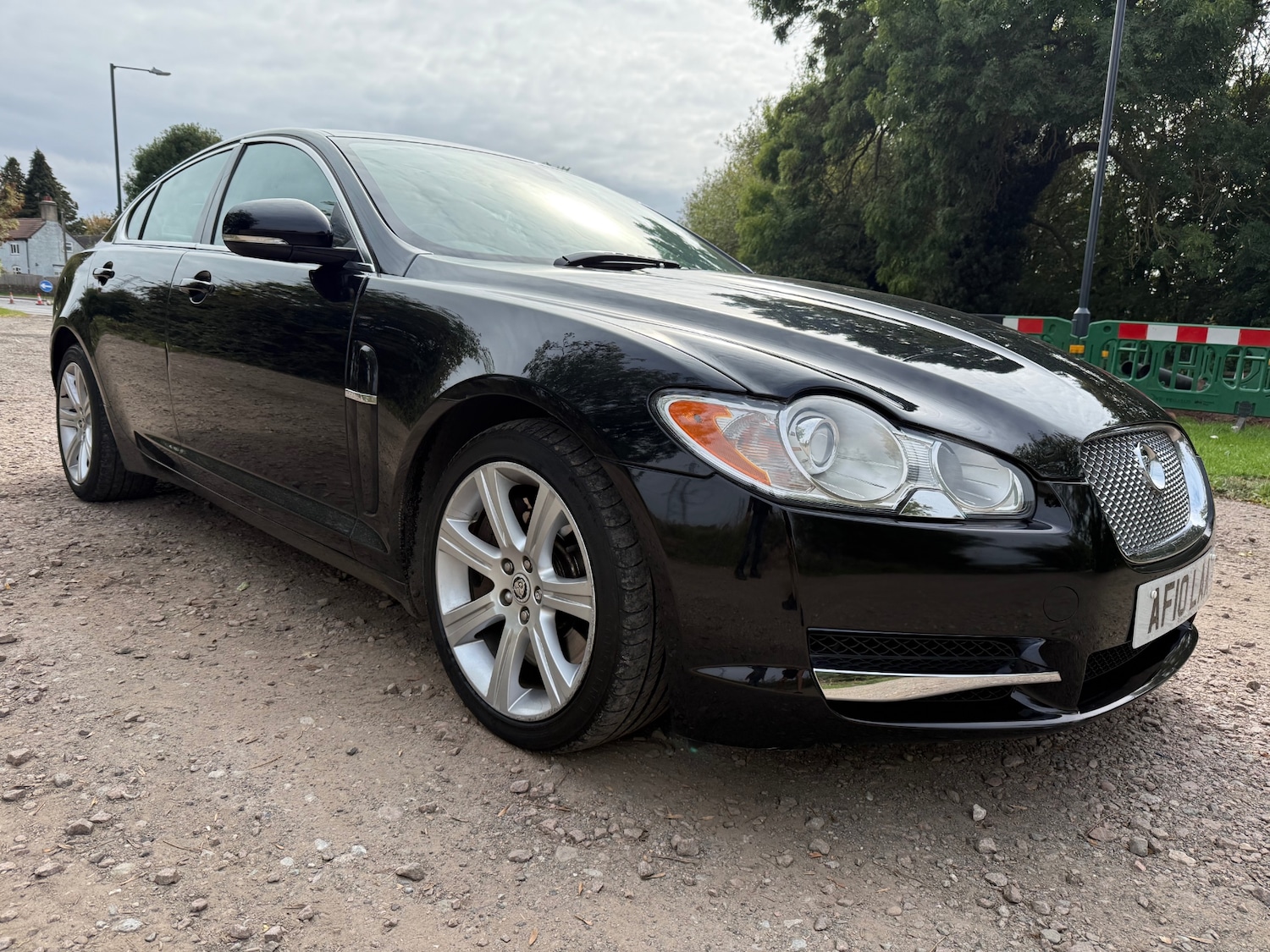 Used Jaguar XF 2010 for sale - 76078912: Photo 1
