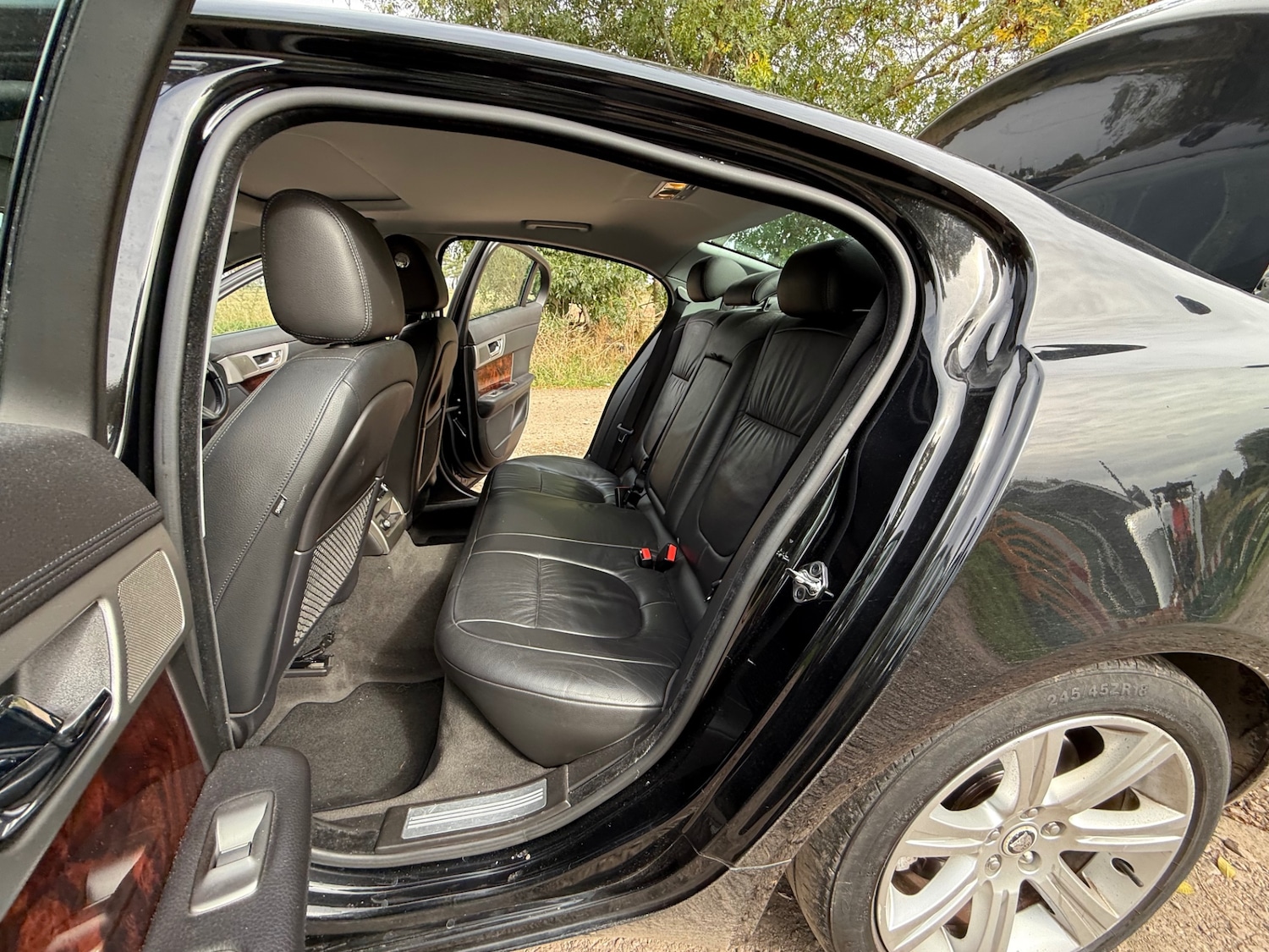 Used Jaguar XF 2010 for sale - 76078912: Photo 12
