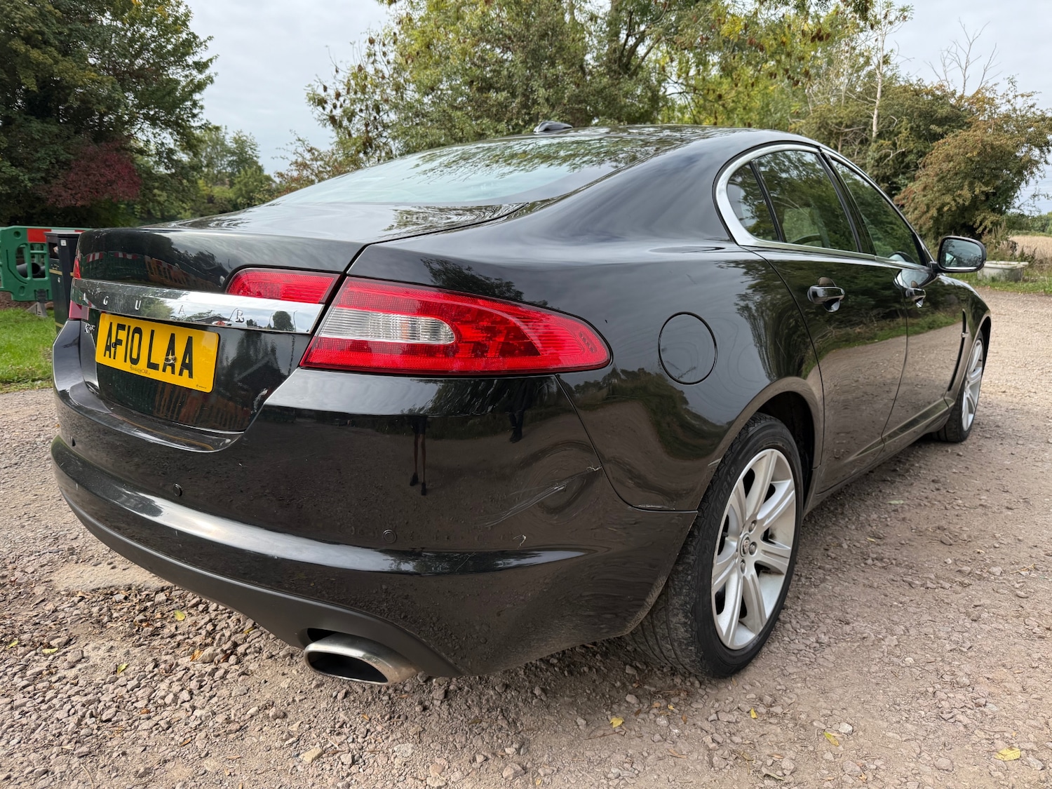 Used Jaguar XF 2010 for sale - 76078912: Photo 3