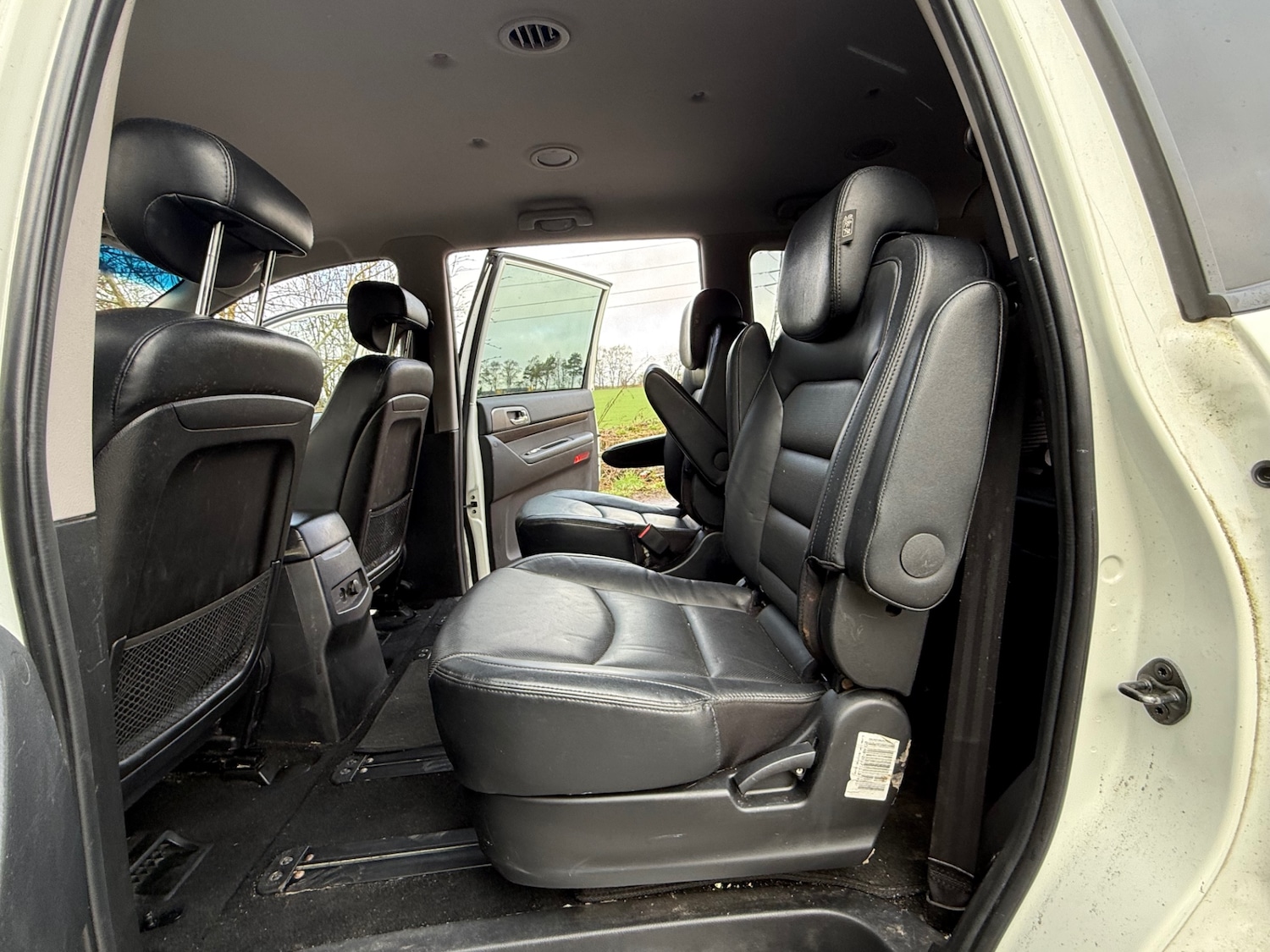 Used Ssangyong Turismo 2018 for sale - 77689342: Photo 10