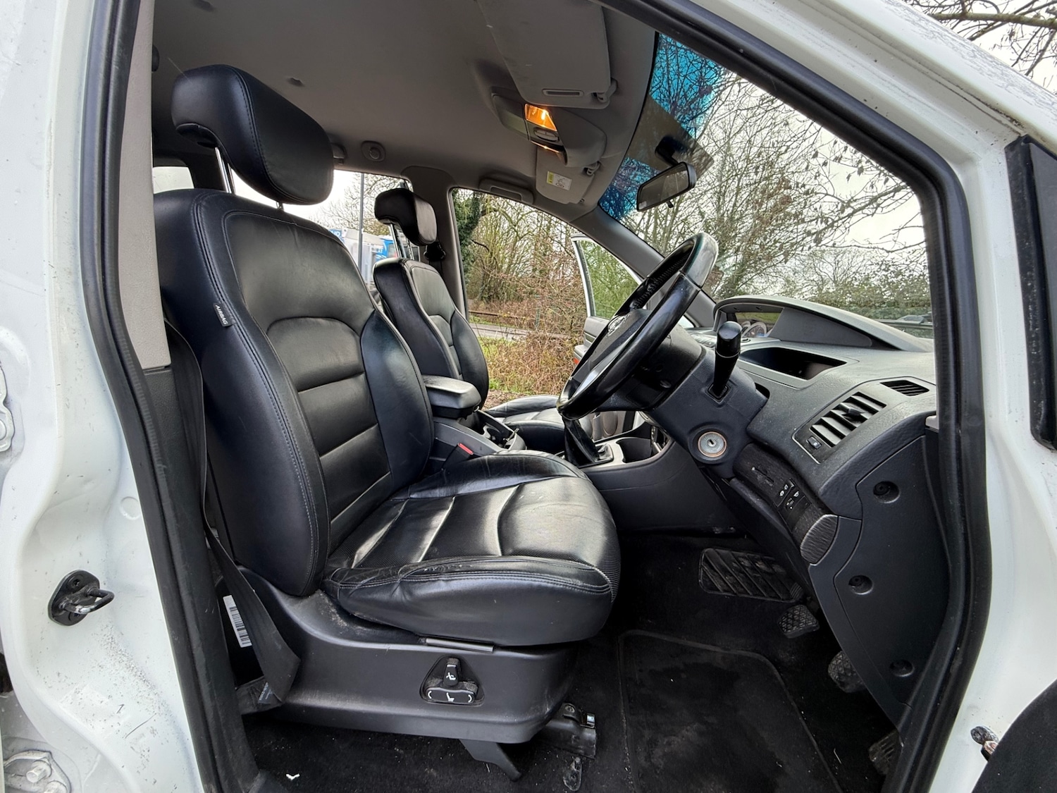 Used Ssangyong Turismo 2018 for sale - 77689342: Photo 13