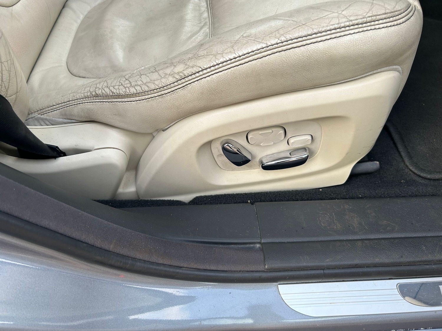 Used Jaguar XJ 2009 for sale - 73490391: Photo 25