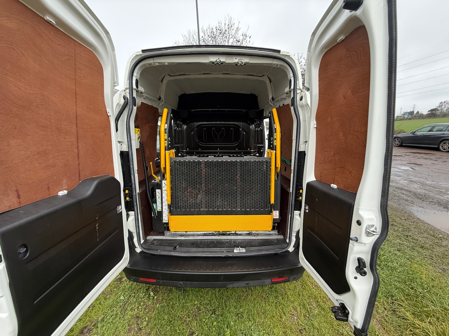 Used Vauxhall Combo 2018 for sale - 77378811: Photo 12
