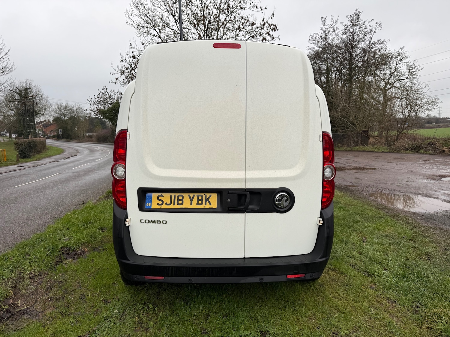 Used Vauxhall Combo 2018 for sale - 77378811: Photo 5