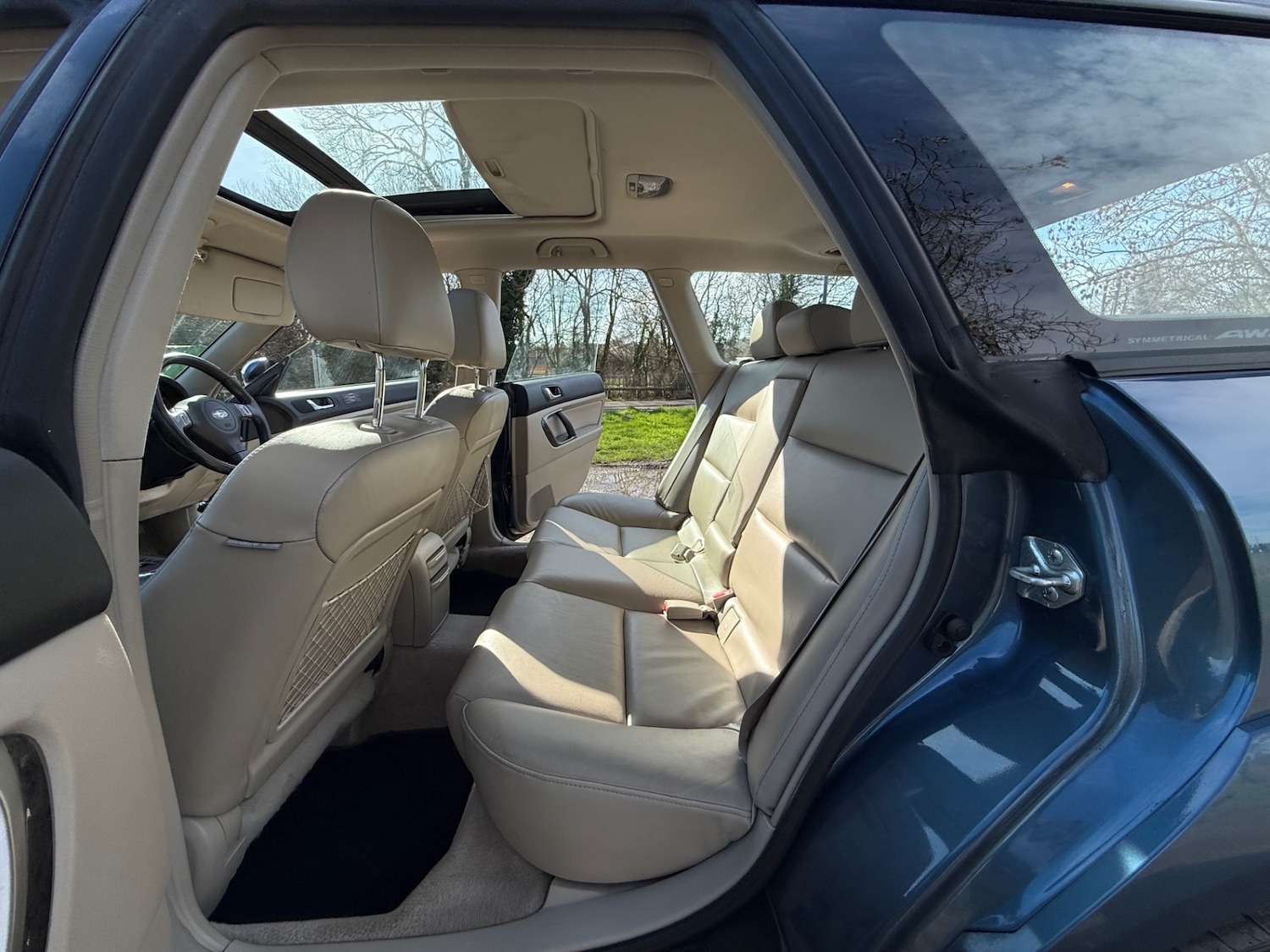 Used Subaru Outback 2005 for sale - 77715690: Photo 10