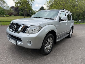 Used Nissan Pathfinder 2013 for sale - 78522199: Photo