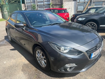 Used Mazda Mazda3 2016 for sale - 75422053: Photo
