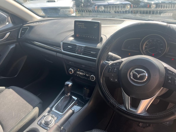 Used Mazda Mazda3 2016 for sale - 75422053: Photo 9