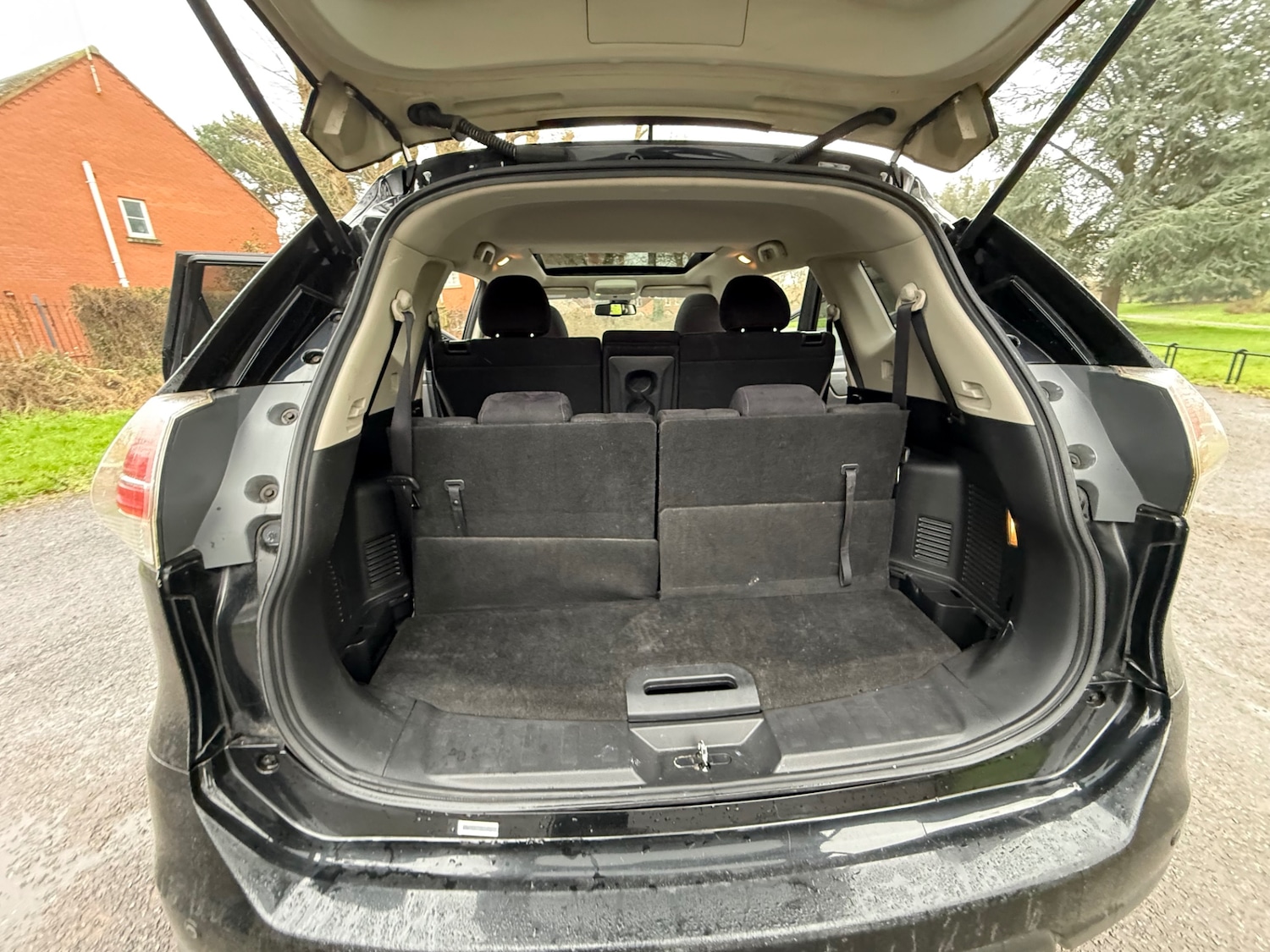 Used Nissan X-Trail 2016 for sale - 77502904: Photo 12