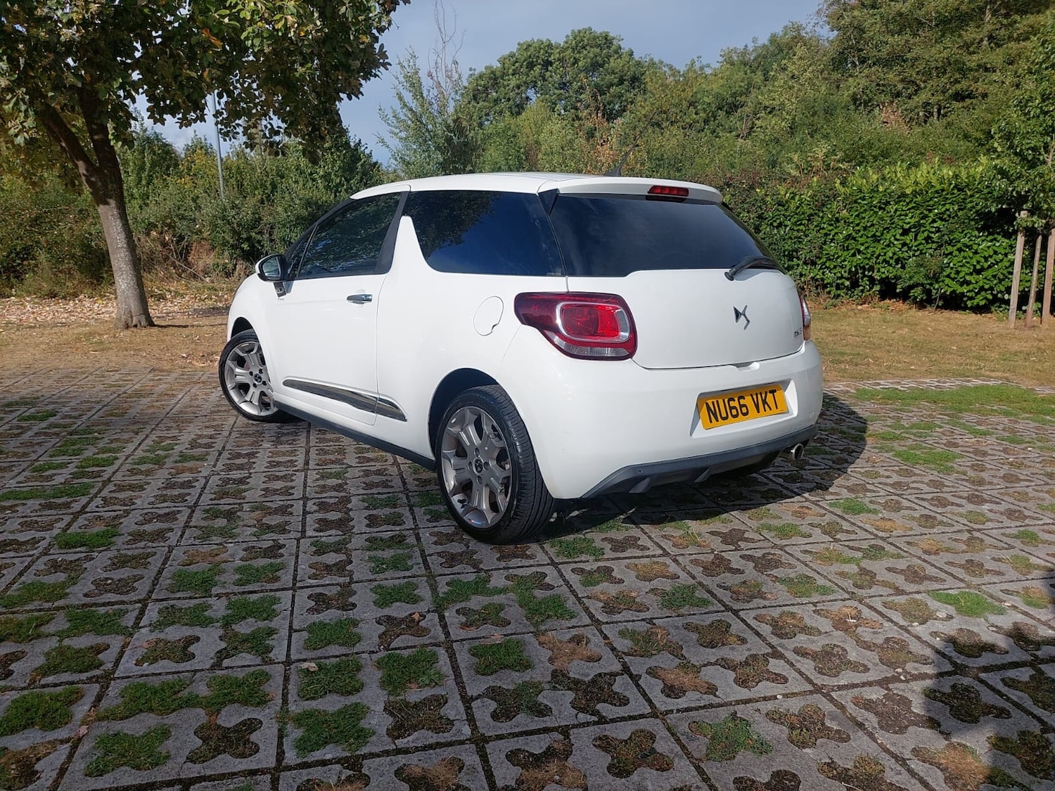 Vehicle 10