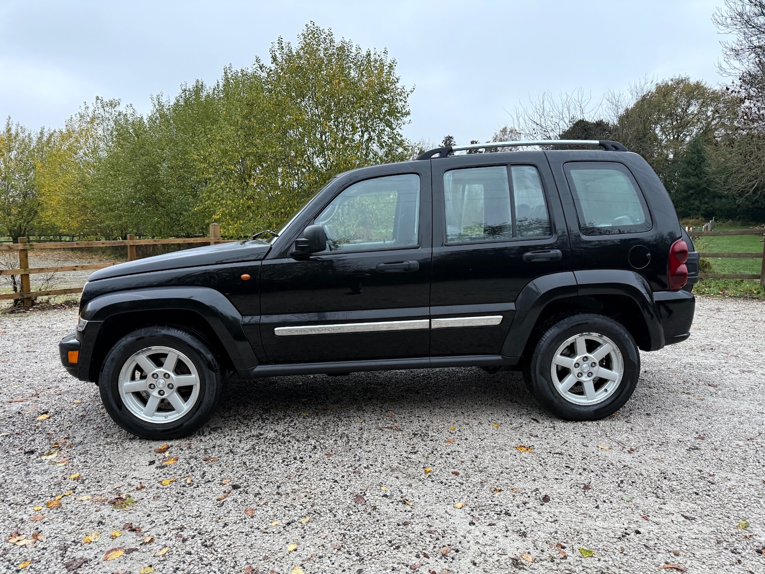 Used Jeep Cherokee 2006 for sale - 76589934: Photo 7
