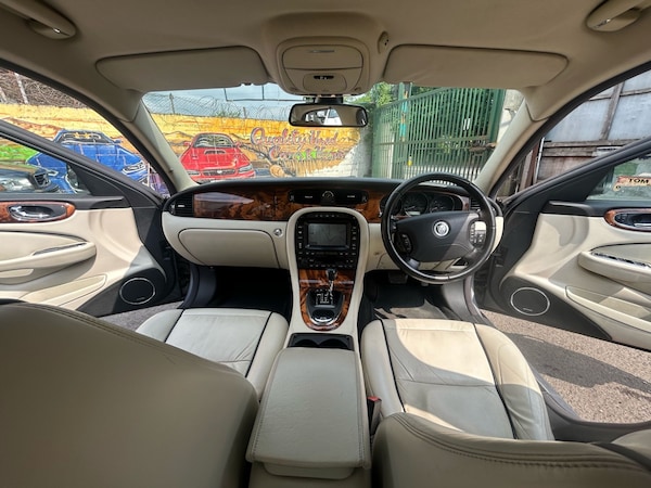 Used Jaguar XJ 2008 for sale - 74537976: Photo 18