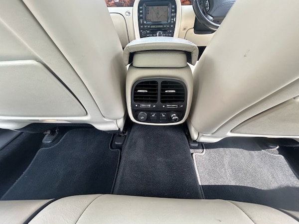 Used Jaguar XJ 2008 for sale - 74537976: Photo 19