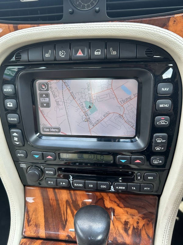 Used Jaguar XJ 2008 for sale - 74537976: Photo 23
