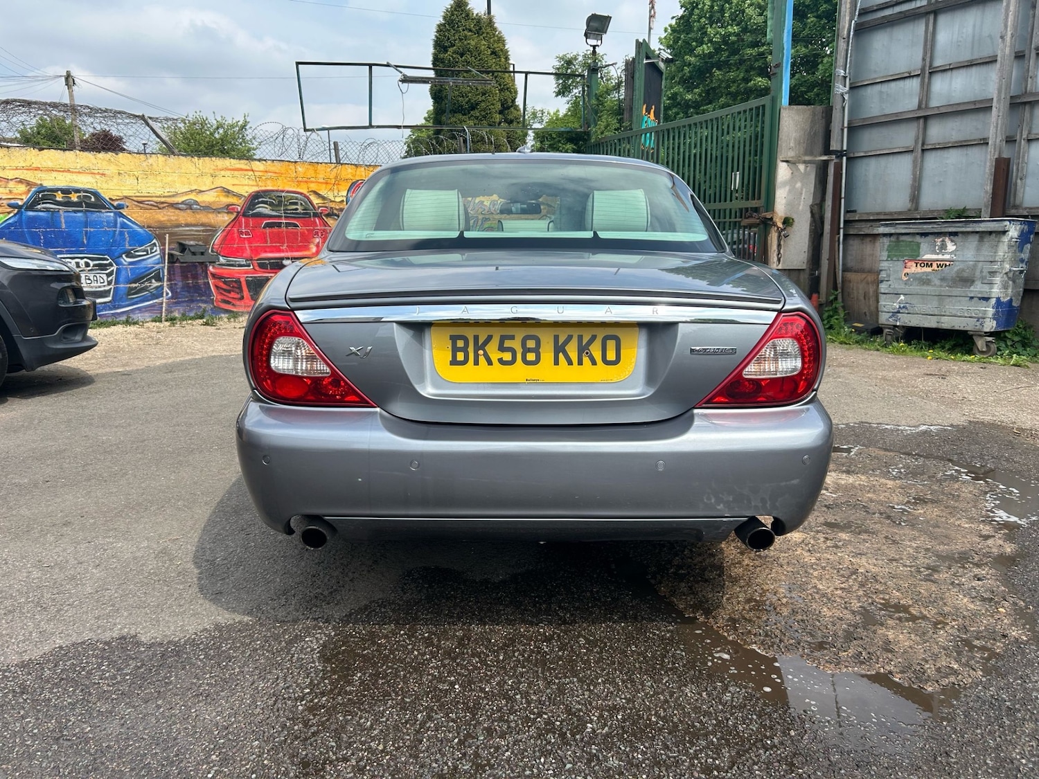 Vehicle 6