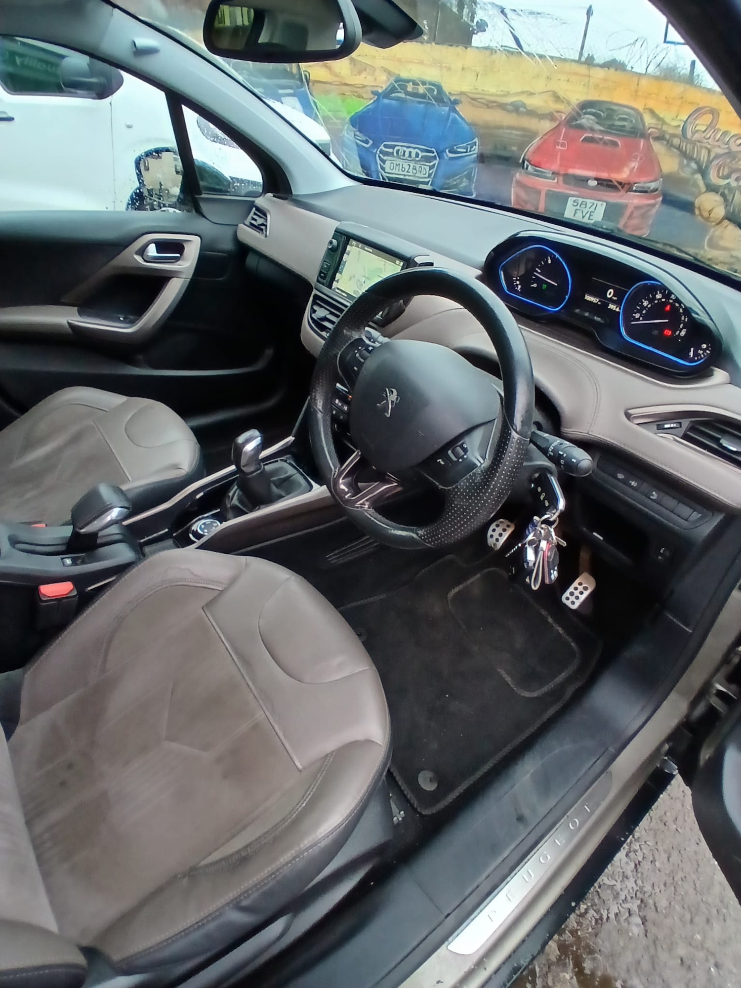 Used Peugeot 2008 2016 for sale - 77240323: Photo 8