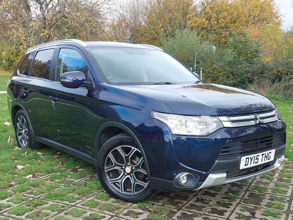 Used Mitsubishi Outlander 2015 for sale - 76379099: Photo 4