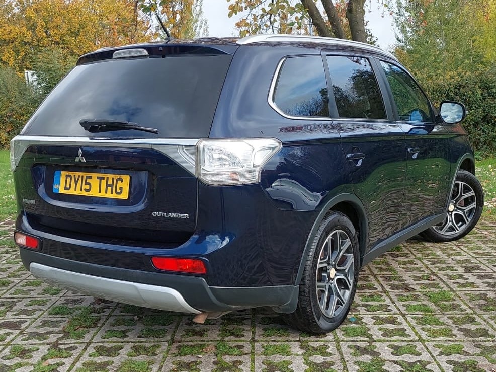 Used Mitsubishi Outlander 2015 for sale - 76379099: Photo 6