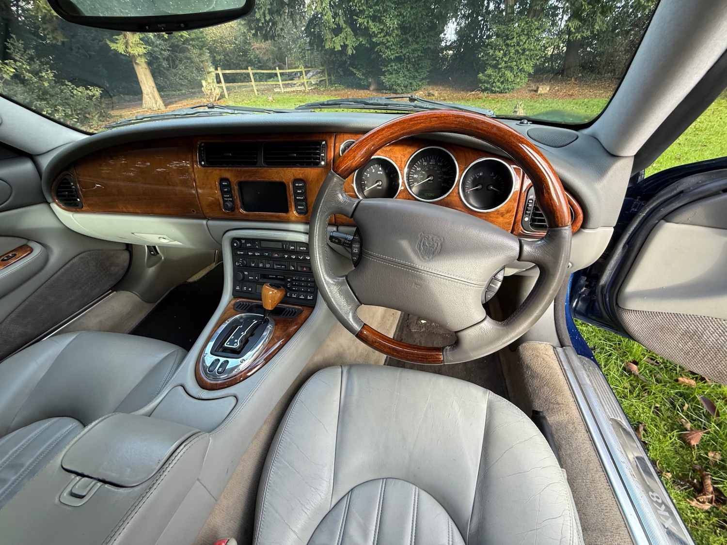 Used Jaguar XK8 2001 for sale - 76625784: Photo 13