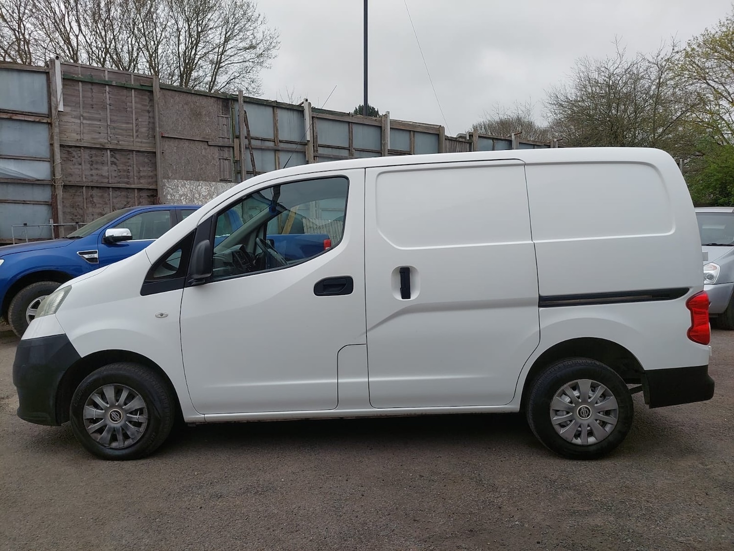 Used Nissan NV200 2013 for sale - 77998668: Photo 4