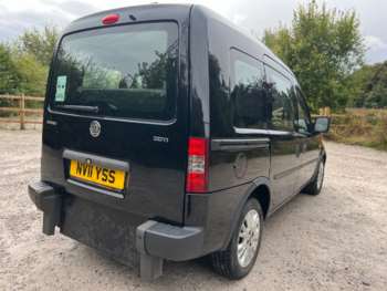 Used Vauxhall Combo Tour 2011 for sale - 72240036: Photo