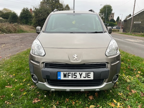 Used Peugeot Partner Tepee 2015 for sale - 72775796: Photo 8