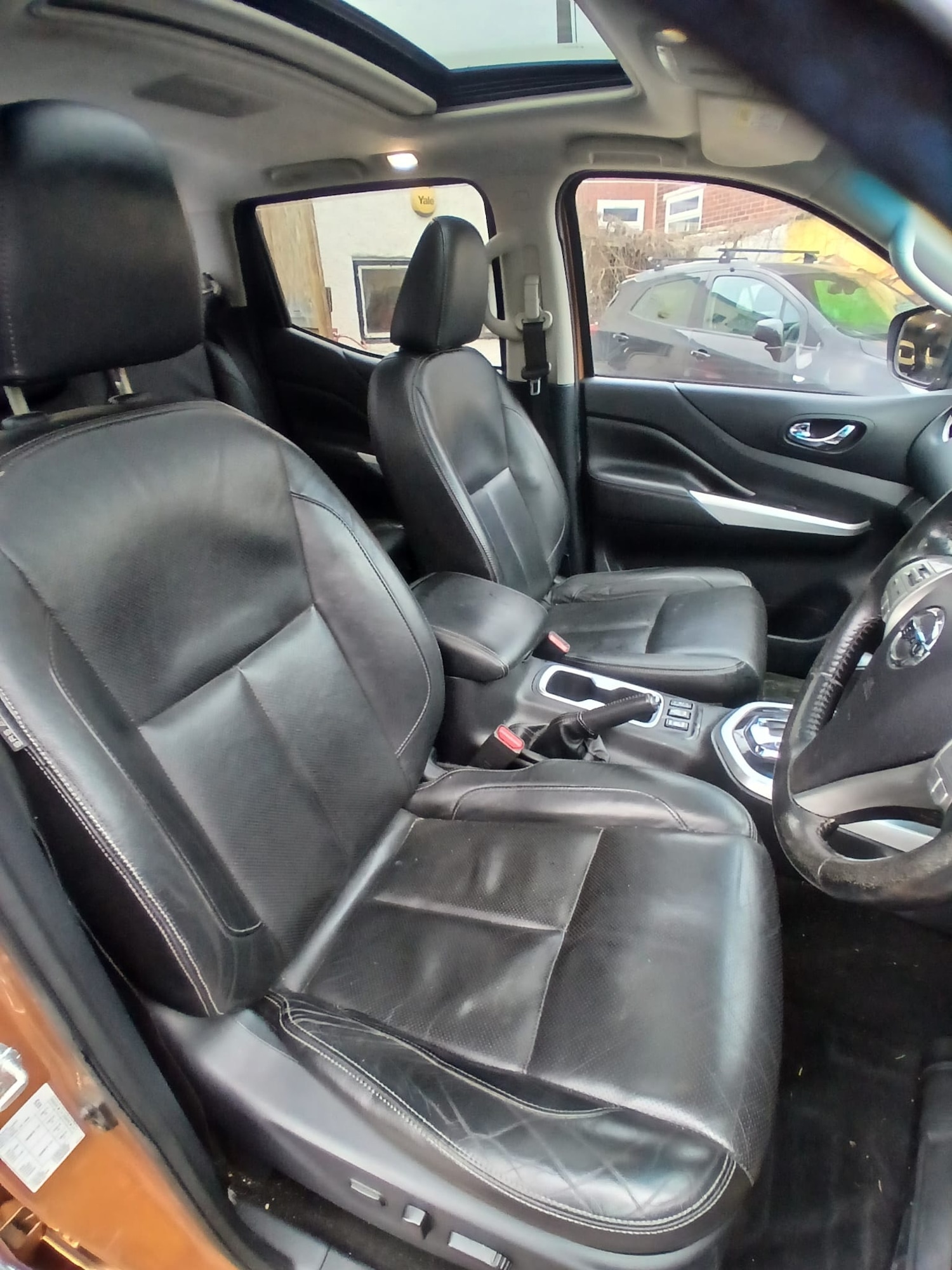 Used Nissan Navara 2016 for sale - 77635812: Photo 12