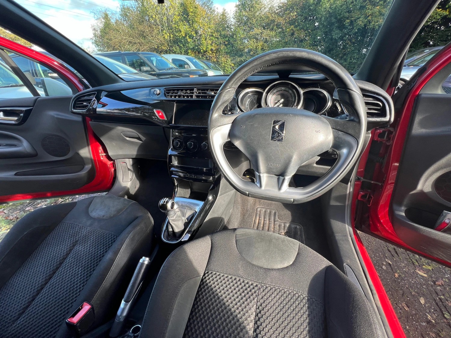 Used DS Automobiles DS 3 2016 for sale - 76418040: Photo 13