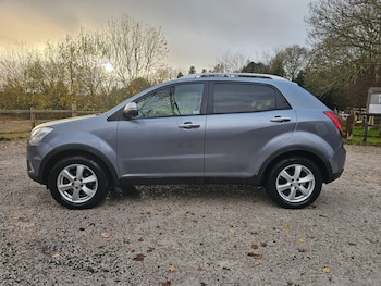 Used Ssangyong Korando 2014 for sale - 76847289: Photo