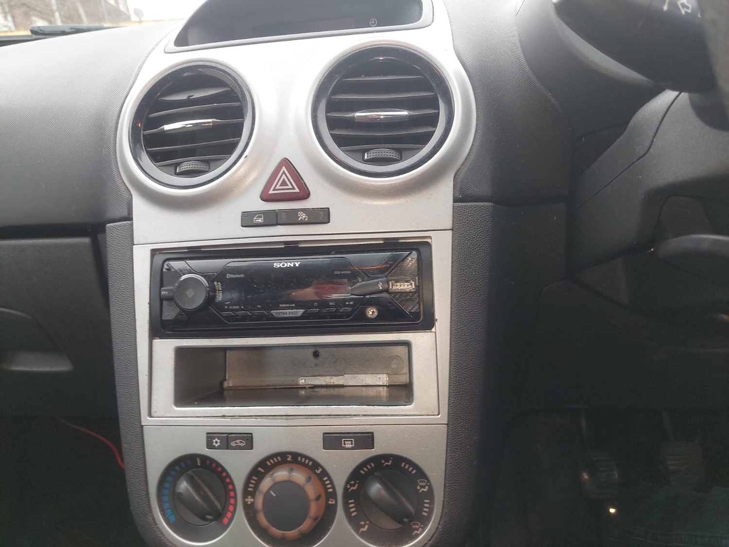 Used Vauxhall Corsa 2007 for sale - 77323920: Photo 16