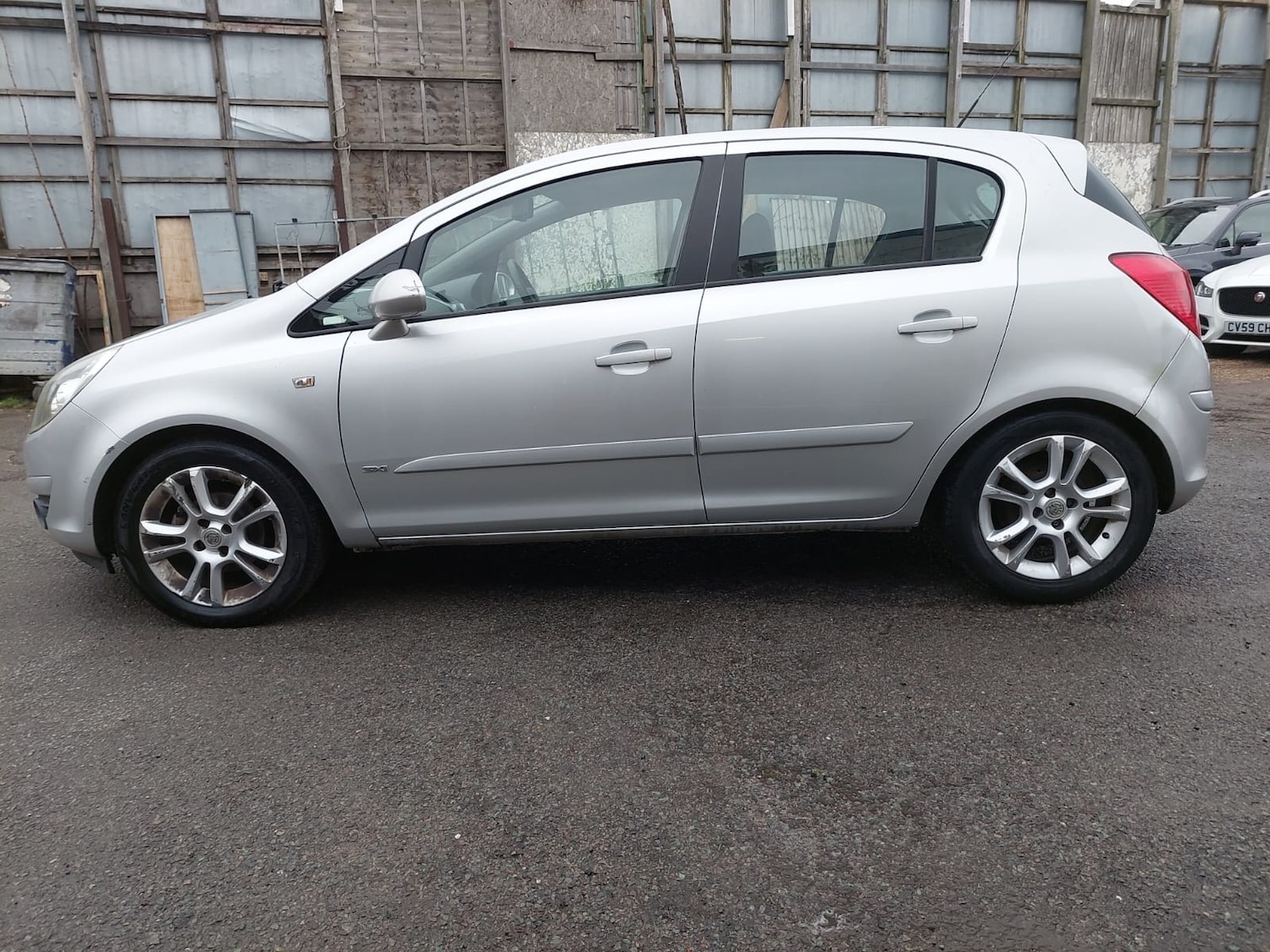 Used Vauxhall Corsa 2007 for sale - 77323920: Photo 3
