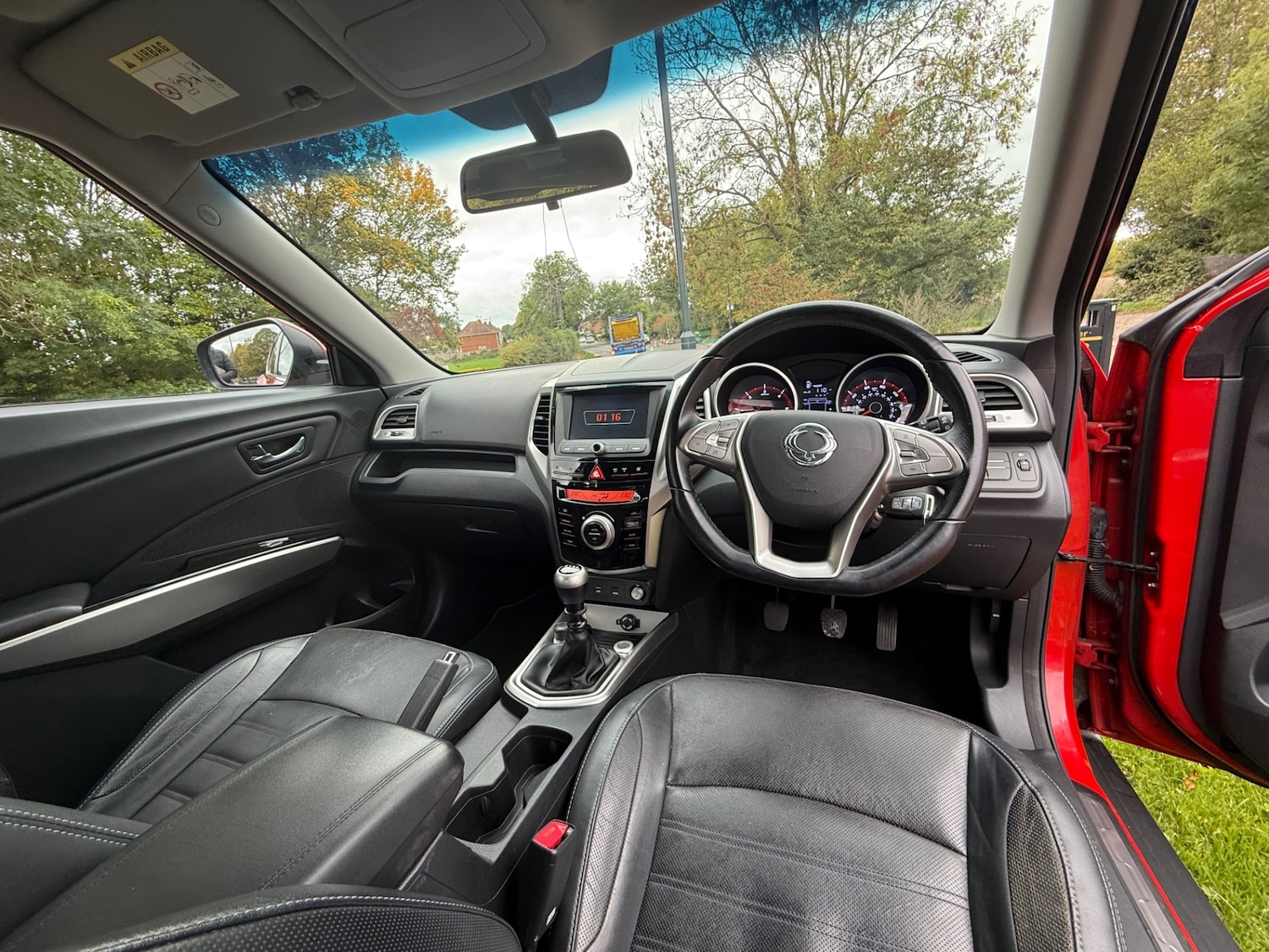 Used Ssangyong Tivoli 2016 for sale - 76195883: Photo 15