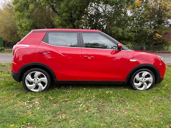 Used Ssangyong Tivoli 2016 for sale - 76195883: Photo 2