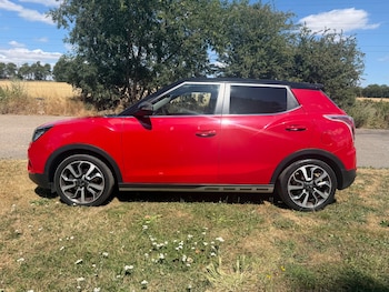 Used Ssangyong Tivoli 2016 for sale - 79331535: Photo