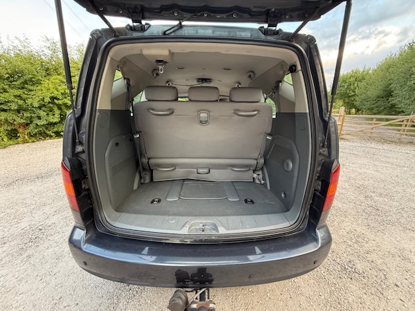 Used Ssangyong Turismo 2009 for sale - 75309070: Photo 12