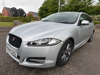 Used Jaguar XF 2014 for sale - 78629493: Photo