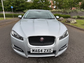 Used Jaguar XF 2014 for sale - 78629493: Photo