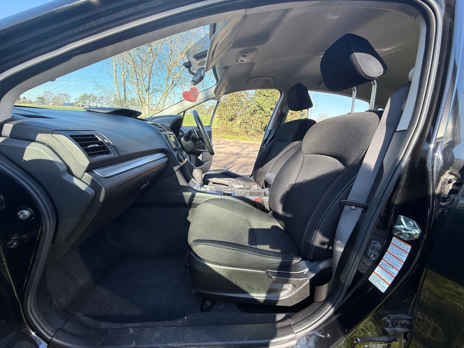 Used Subaru XV 2013 for sale - 77932940: Photo 11