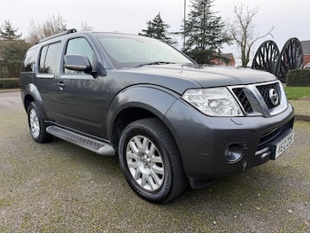 Used Nissan Pathfinder 2012 for sale - 77556909: Photo