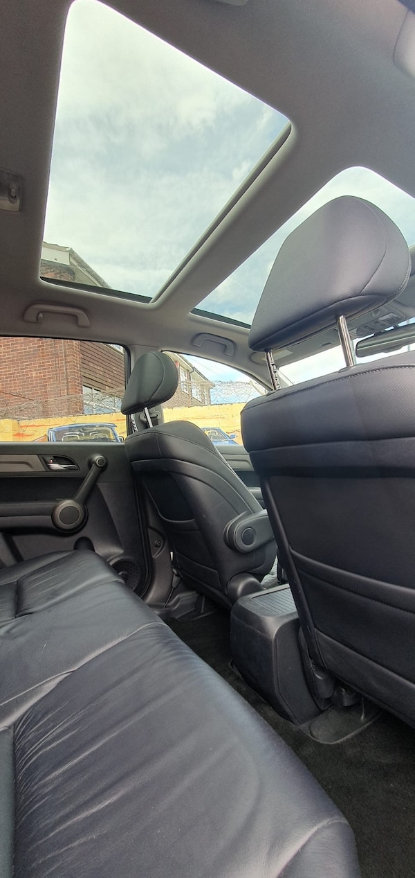 Used Honda CR-V 2010 for sale - 74793770: Photo 10