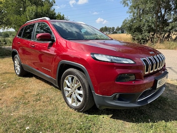 Used Jeep Cherokee 2015 for sale - 79230719: Photo