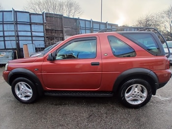 Used Land Rover Freelander 2007 for sale - 77233740: Photo